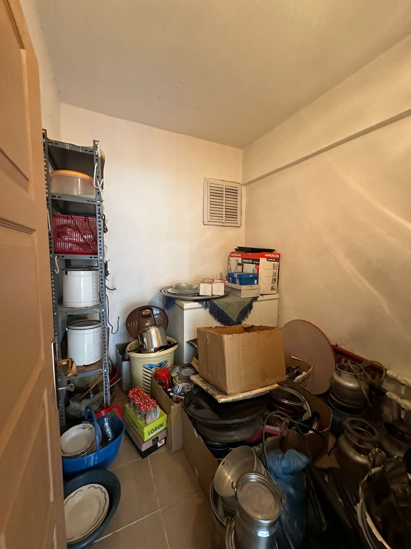 KAYSERİ DEVELİ ÇARŞI MERKEZDE CADDE ÜZERİ SATILIK GENİŞ DAİRE